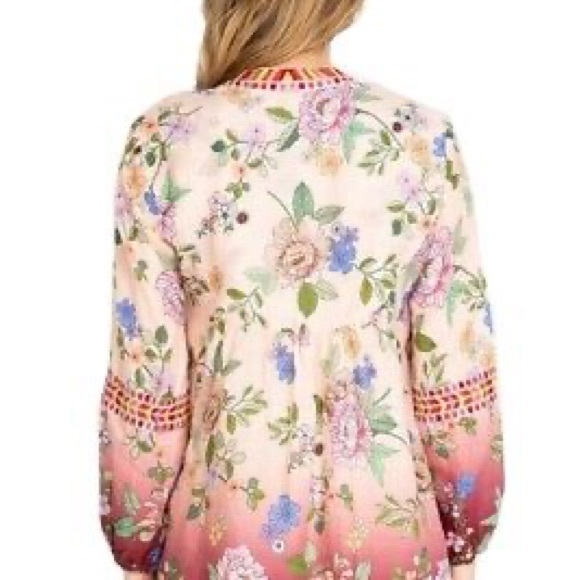 Johnny was Paris effortless top size medium - Picture 2 of 5